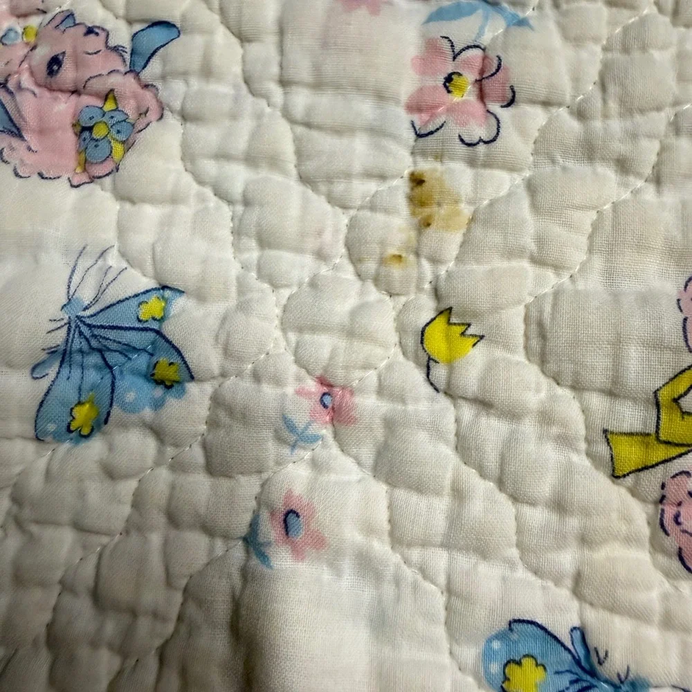 Quiltex Baby Blanket Infant White 1950s Vintage Poodle Print Quilted Ruffle READ